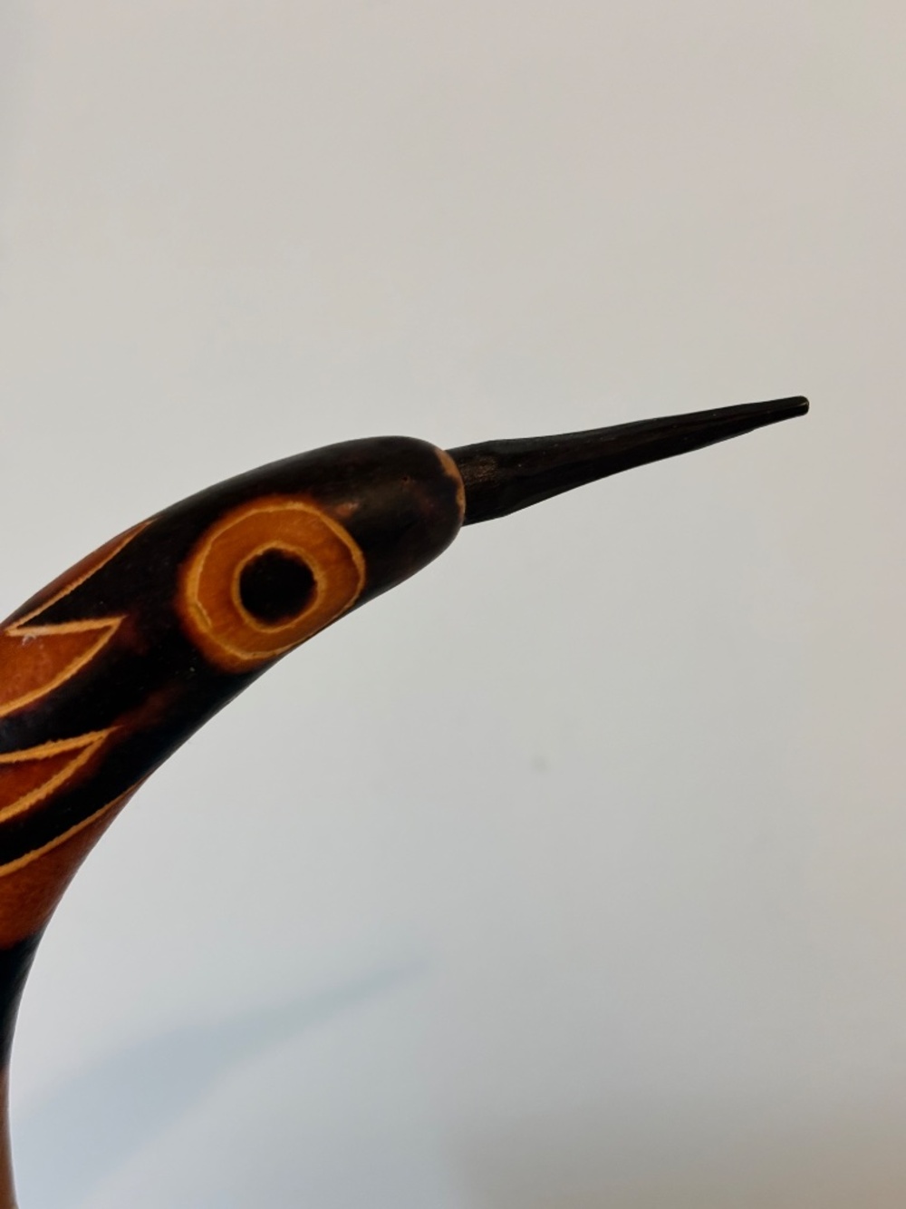 Vintage Peruvian gourd bird hand carved & painted traditional folk art 8" tall - Picture 5 of 8